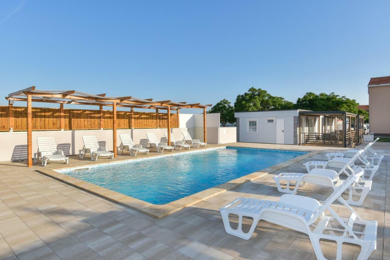 Bungalov Medanic - Private Pool Privlaka  Esterno foto